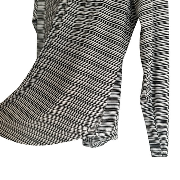 Athleta Cloudlight Stratus Striped Top, Size M - Picture 6 of 10